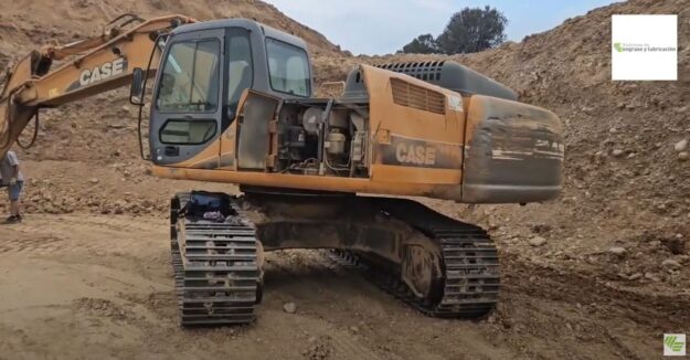 ENGRASE AUTOMÁTICO LINCOLN EXCAVADORA CASE portada