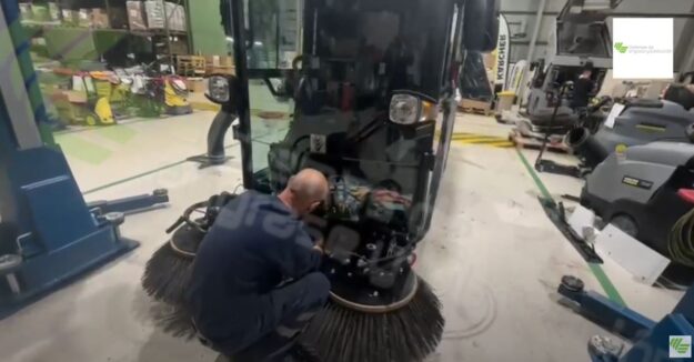 SISTEMA DE ENGRASE RAASM EN BARREDORA KARCHER portada